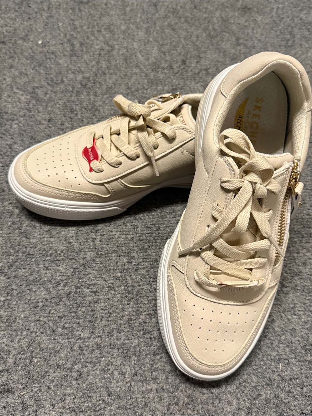 Skechers Women's Cream Lace-Up Arch Fit Sneakers with Side Zipper